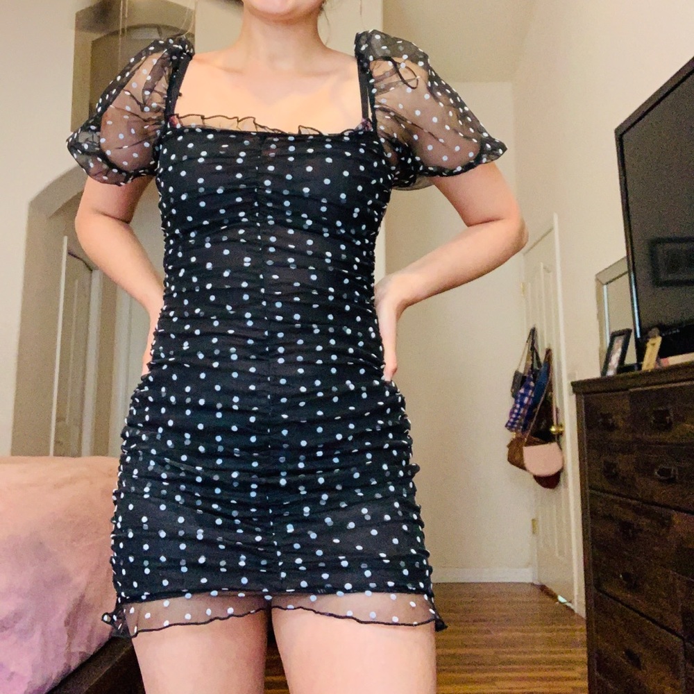 SOLD‼️ H&M Black&White Polka Dot Dress